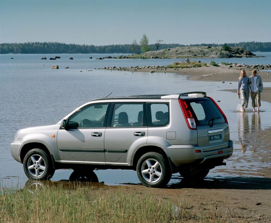  Nissan X-Trail 2003 года  (фото 5 из 5)